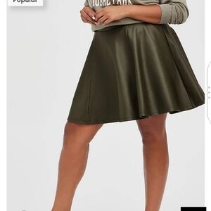 🆕1X OLIVE PONTE COATED CIRCLE SKIRT